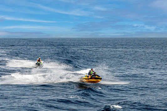 Do's and Don'ts When Riding Jet Skis
